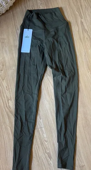 ALO Yoga SOFTSCULPT HIGH WAIST Olive Green Leggings thumbnail 1