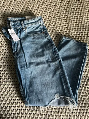 American Eagle Outfitters Moms Jeans thumbnail 1