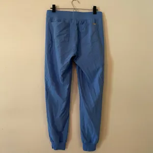 FIGS Ceil Blue Zamora Jogger Scrub Pants Uniform Nurse Doctor Women's size Small thumbnail 6