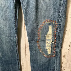 Vintage Y2k July 25 Patchwork Boho Embroidered Distressed Flare‎ Jeans Womens 31 thumbnail 2