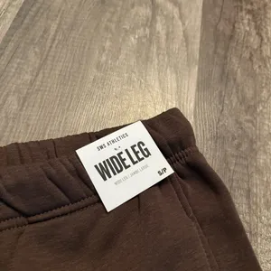 SWS Essentials SWS Athletics Brown Wide Leg Sweatpants thumbnail 3