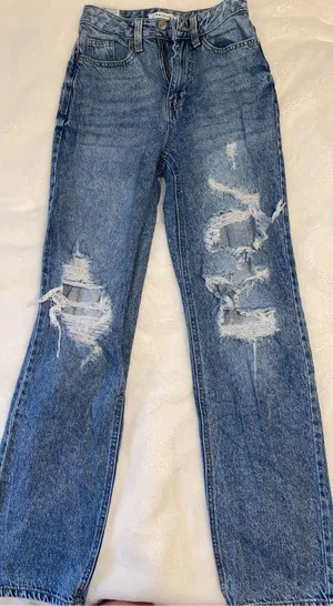 PacSun 90s Boyfriend Jeans thumbnail 2