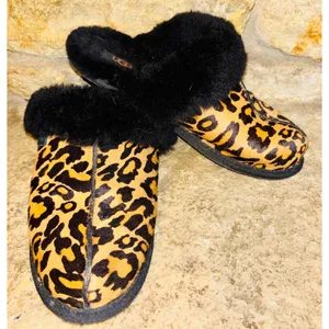 UGG Scuffette II Panther Leopard Print Calf Hair Slide Slipper Mules 10 thumbnail 1