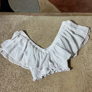 Forever 21 Coquette Swiss Dot‎ Ruffle Off Shoulder Smocked Crop Top Womens M thumbnail 6
