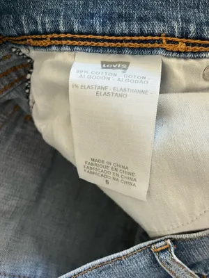 Levi's Vintage 515 Light Blue Denim Bermuda Jean Shorts - Size Women’s 6 thumbnail 8