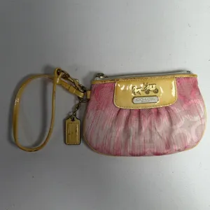 Y2K Coach Madison Op Art Pink Yellow Ombré Mini Wristlet 2009 Patent Leather thumbnail 2