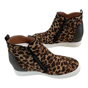 Le Sheelah Leopard Print Wedge Sneakers‎ Hidden Zipper Ankle Boots Size 6 thumbnail 11