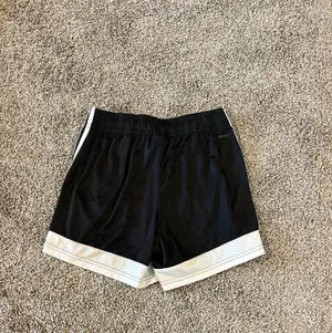 Adidas Shorts Women’s thumbnail 3