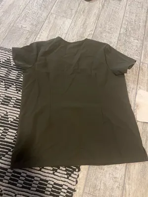 FIGS Casma Scrub Top Three-Pocket thumbnail 2
