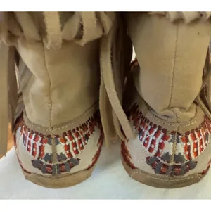 ALDO VTG Y2K 90s Tan embroidered Skagen Fringe Suede Moccasins Boho Festival RARE‎ thumbnail 7