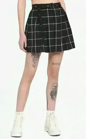 Hot Topic Black & White Plaid Pleated Skirt. Size XS. thumbnail 1