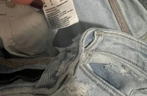 American Eagle Jeans thumbnail 4