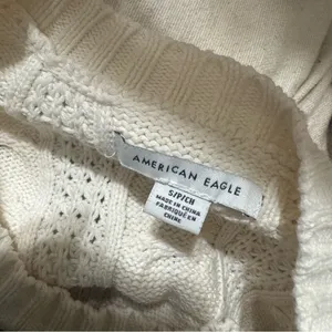 American Eagle Cream Cable Knit Cotton Sweater with Green Striped cuffs thumbnail 5