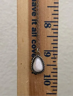 Vintage Native American Sterling Silver Mother Of Pearl Teardrop Pendant Necklac thumbnail 13