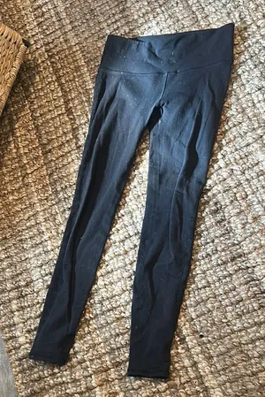 Lululemon Black Mesh Cut Out Full Length Leggings Size 2 thumbnail 1