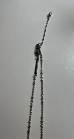 Kendra Scott Bow Necklace thumbnail 3
