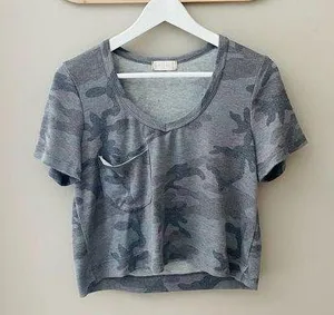 Altar'd State Crop Camo Top Tee Shirt Gray Sz Small thumbnail 1
