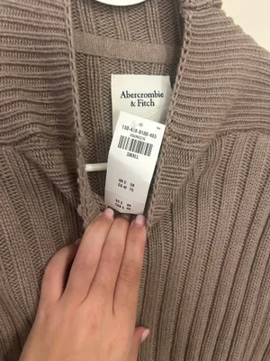 Abercrombie ribbed mock neck sweater thumbnail 5