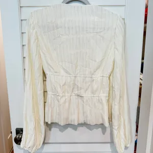 Wayf Ciana Pleated Top Sz S Bows Ivory Shirt Blouse Balletcore Plisse thumbnail 9