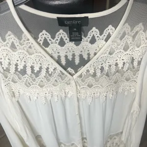 Karen Kane Cream Lace Blouse thumbnail 3