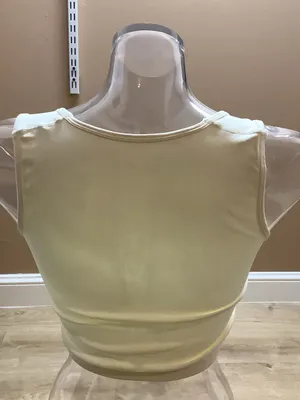 Women's Size Medium Cream Sleeveless Ribbed Crop Top, Preloved thumbnail 3