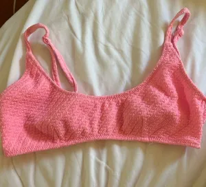 Triangl Bikini Top ONLY thumbnail 1