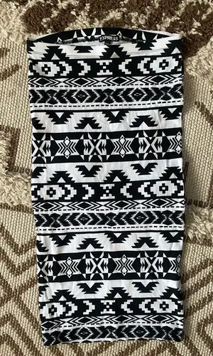 Express skirt thumbnail 1