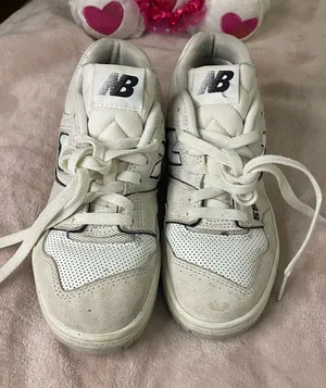 New Balance 550 Sneakers Shoes Size Women 7 Mens 5.5 thumbnail 1