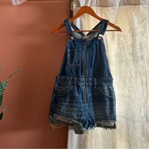 Free People Sunkissed Denim Short Overalls Zip Front‎ Jean Shortalls NEW Size 24 thumbnail 2
