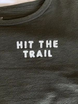 Gap shirt thumbnail 3