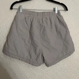 Sacre grey Sand Puffer Outdoor Athletic Athletic quilted Shorts Size XS Gray thumbnail 2