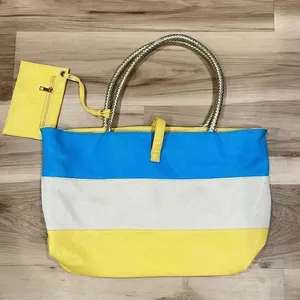 Yoki Purse and Wallet thumbnail 1