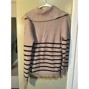 Cyrus Women's Sz Medium Sweater Oversized Collar Tan Black Stripes Henley Button thumbnail 7