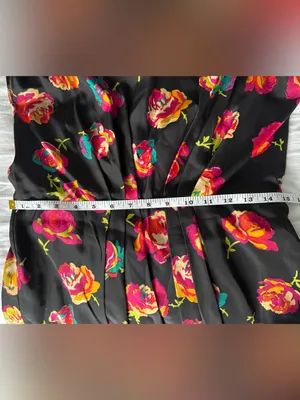 Betsey Johnson Black Floral Rose Print Dress Small 4 6 Pleated Blouson Waist thumbnail 9