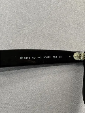Ray-Ban | 50-22-150 | Wayfarer Sunglasses Polarized thumbnail 4