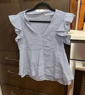 Vineyard vine‎ Blouse stripe ruffles size small thumbnail 1