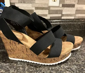Wedge Sandals thumbnail 1