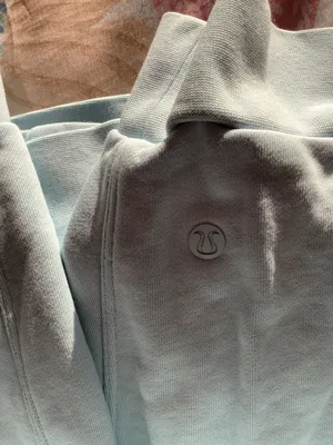 Lululemon Crew Sweatshirt thumbnail 3