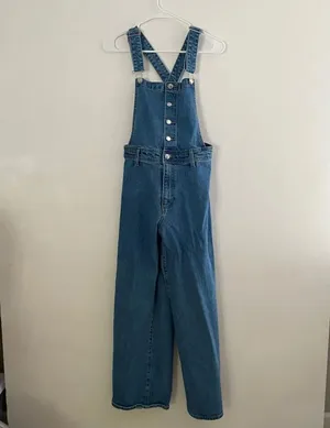 Universal Thread Denim Overalls Size 4 Wide Leg Button Front Blue Jeans thumbnail 2
