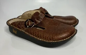 Alegria‎ classic slip on clogs brown croc embossed leather women's size 39 thumbnail 1