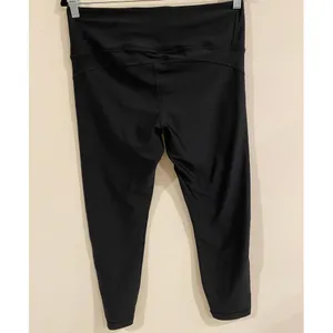 Under Armour HeatGear Pull On Compression Ankle Leggings Black Women's Large thumbnail 2