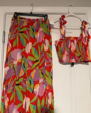 Lulus set thumbnail 1