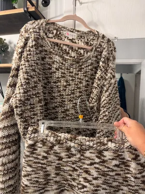 L'ATISTE Outfit with Cozy Neutral Marled Knit Sweater Large and Knit Shorts Small- Women thumbnail 1