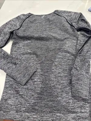 Gymshark vital seamless long sleeve shirt marled gray and black size large thumbnail 7