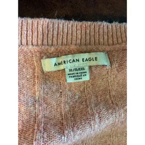 American Eagle Pink Ribbed Cropped Cardigan Sweater Women's XL thumbnail 3