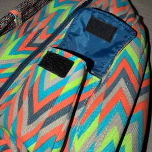 KAVU Rope Bag Neon Chevron Zigzag Canvas Sling Crossbody Backpack Grey Blue thumbnail 6