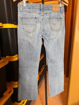 American Eagle Hipster Flare Jeans Y2K Low Rise Light Wash Raw Hem Size 2 Long thumbnail 4
