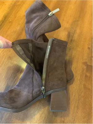 Women's Anne Klein Brown suede Ankle Boots Size 8 thumbnail 6