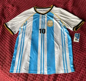 Official Argentina Messi #10 Jersey NWT Size L thumbnail 1