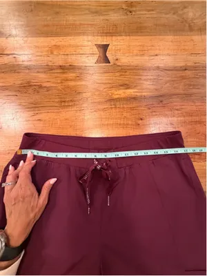 Med Couture Peaches Jogger Scrub Pants Womens L Large Wine Maroon Cargo Pockets thumbnail 7